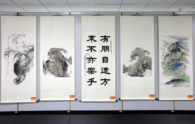 虫虫助手下载